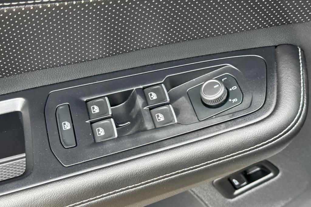 used 2024 Volkswagen Atlas Cross Sport car, priced at $38,497