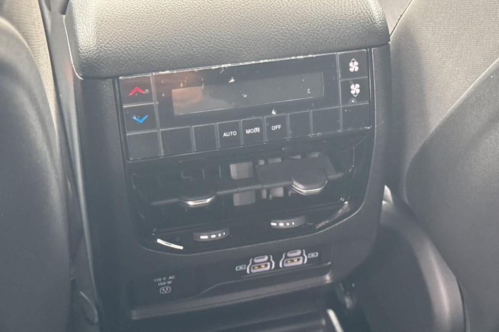 new 2025 Jeep Grand Cherokee L car, priced at $37,967