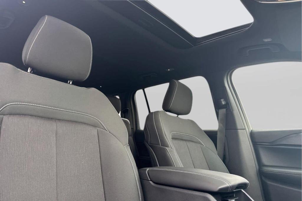 new 2025 Jeep Grand Cherokee L car, priced at $37,967