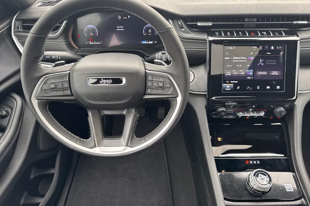 new 2025 Jeep Grand Cherokee L car, priced at $37,967