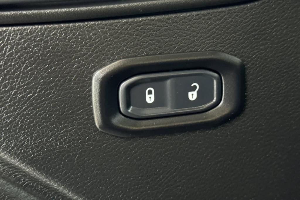 used 2021 Jeep Gladiator car, priced at $41,997