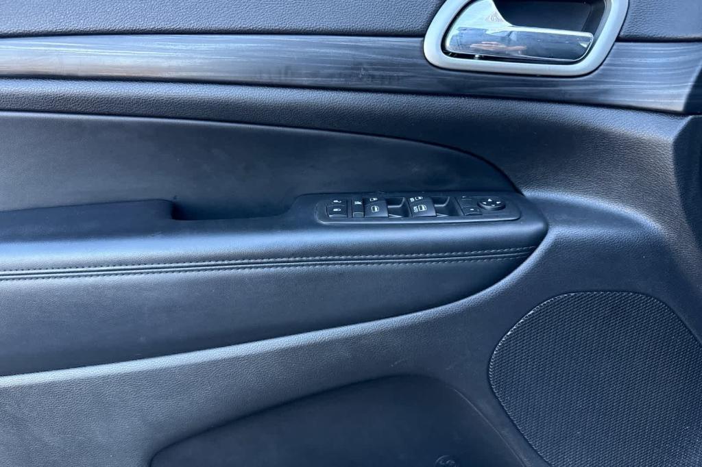 used 2021 Jeep Grand Cherokee car, priced at $23,997