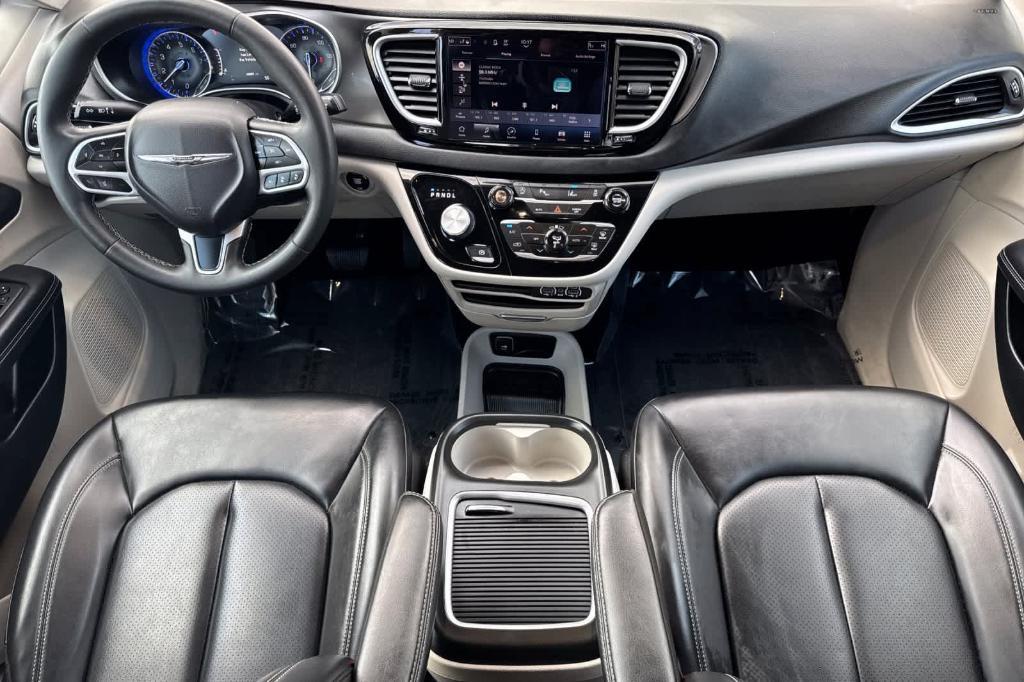used 2023 Chrysler Pacifica car, priced at $25,990
