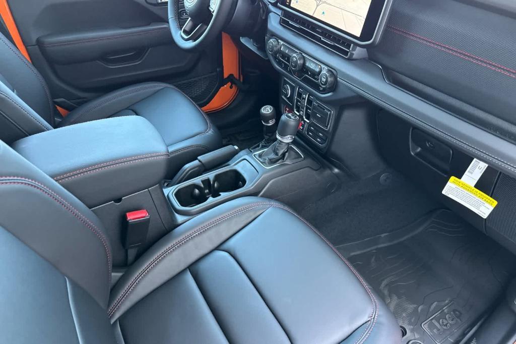 new 2025 Jeep Wrangler car, priced at $61,337