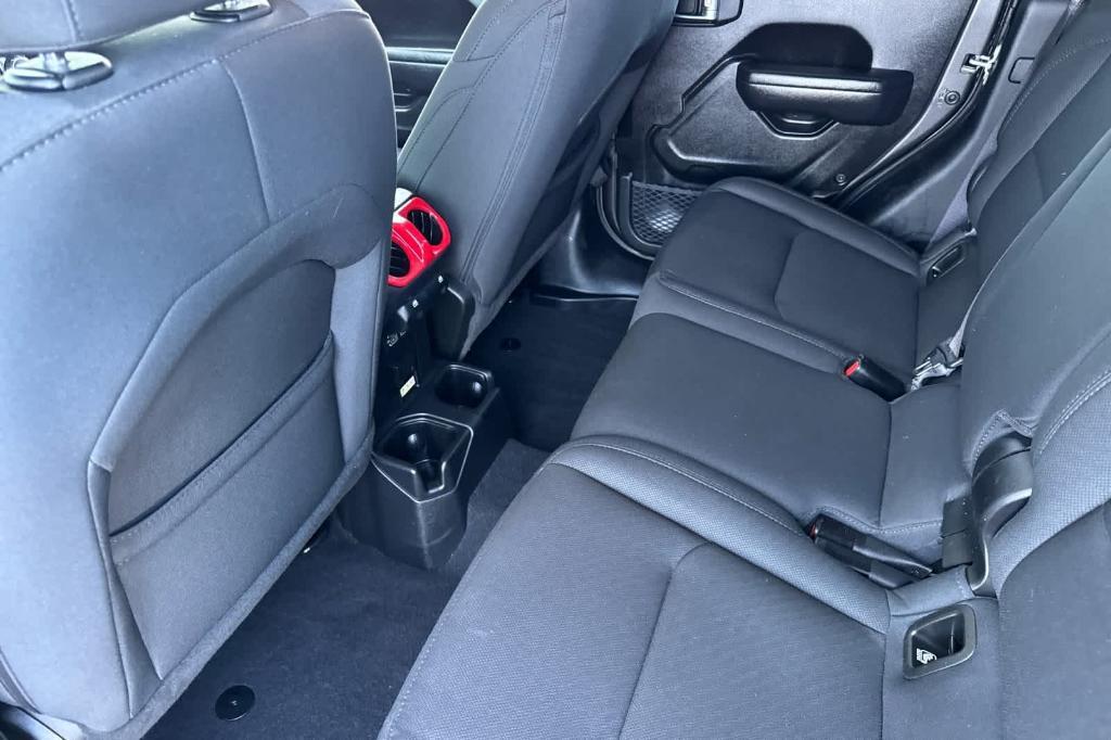 used 2021 Jeep Gladiator car, priced at $30,997