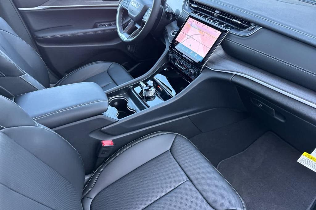 new 2025 Jeep Grand Cherokee L car, priced at $49,790