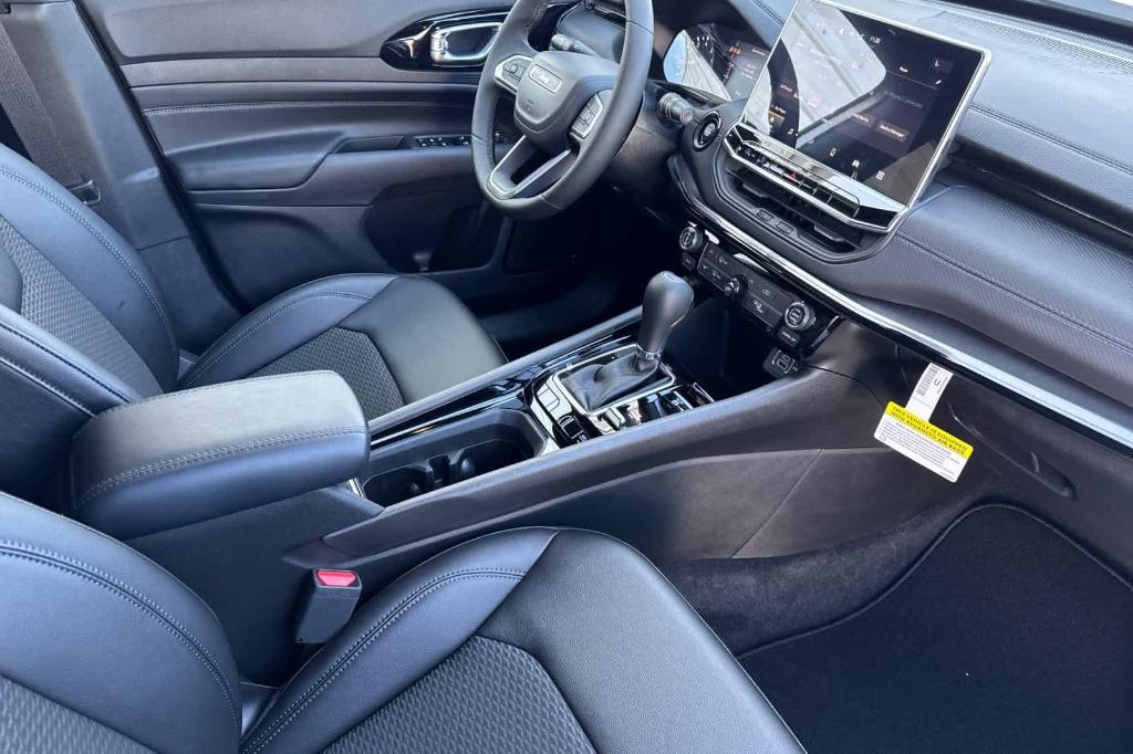 new 2025 Jeep Compass car, priced at $24,755