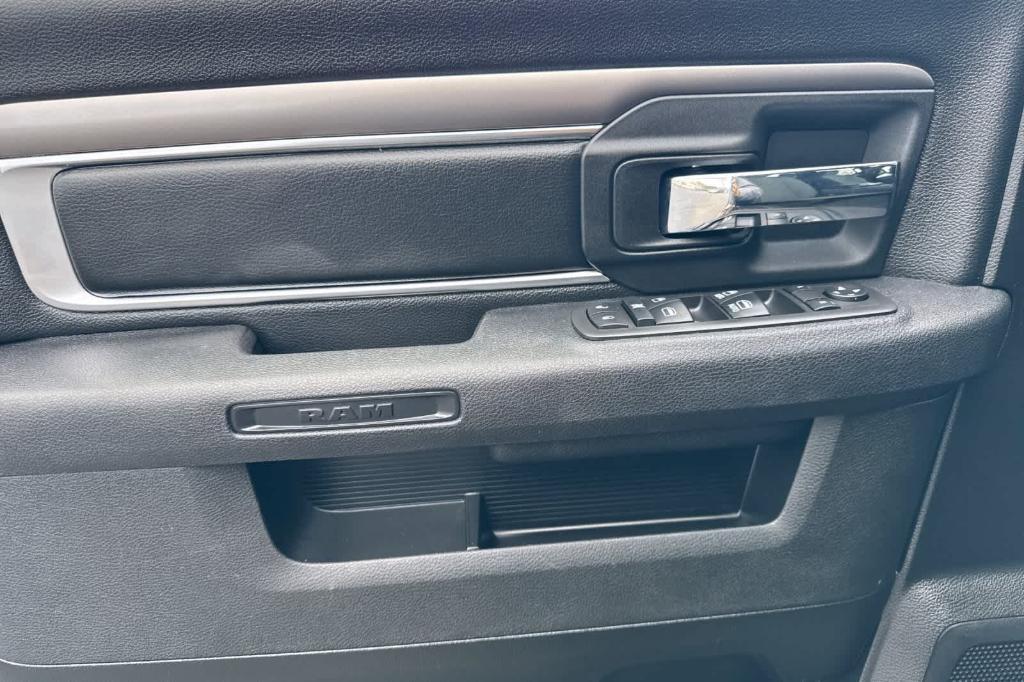 used 2021 Ram 1500 Classic car, priced at $27,997