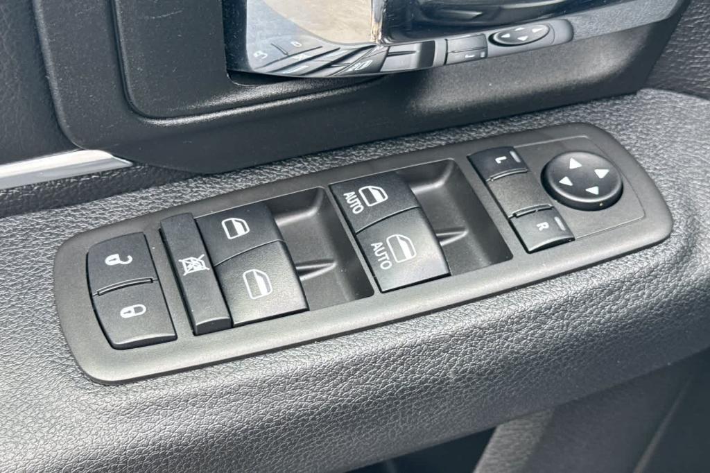 used 2021 Ram 1500 Classic car, priced at $27,997