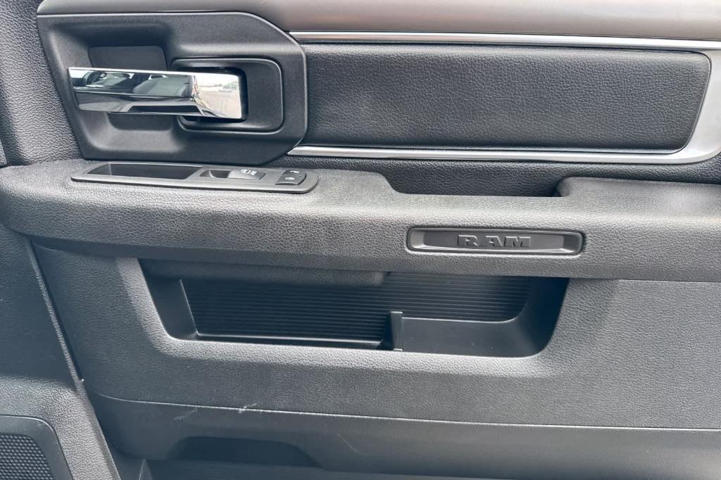 used 2021 Ram 1500 Classic car, priced at $27,997