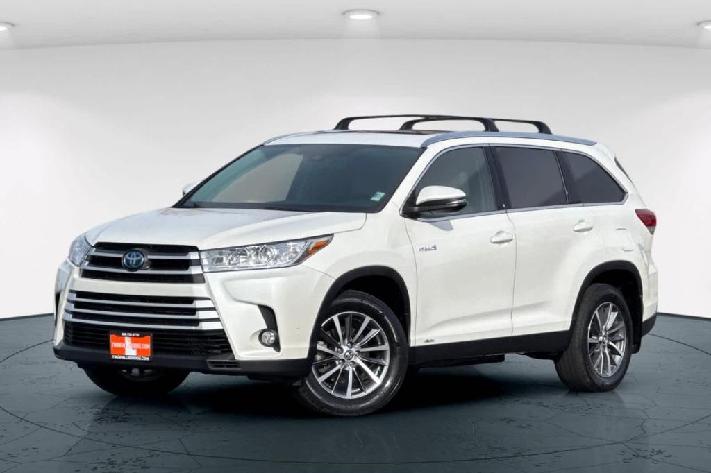 used 2019 Toyota Highlander Hybrid car, priced at $33,997