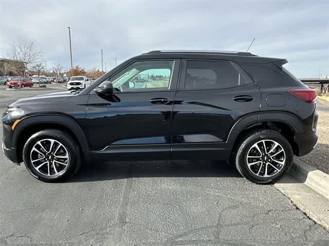 used 2024 Chevrolet TrailBlazer car, priced at $25,990