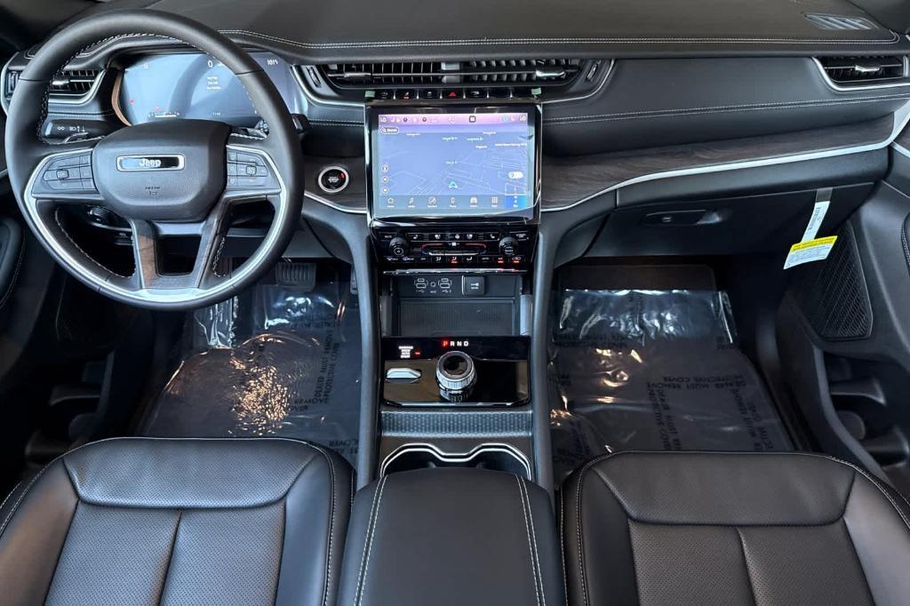 new 2025 Jeep Grand Cherokee L car, priced at $49,777
