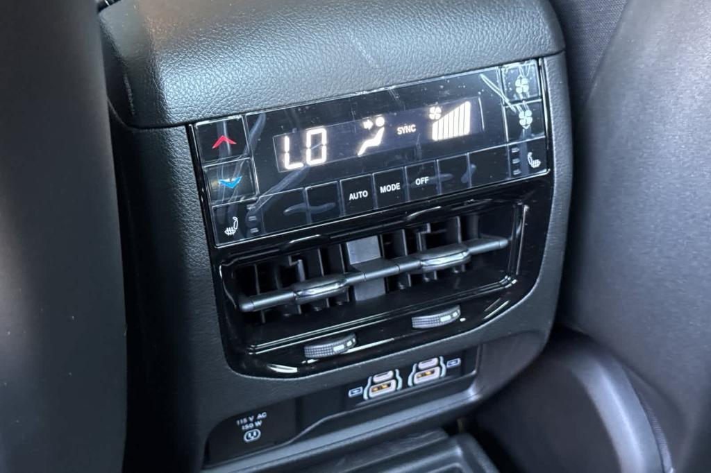 new 2025 Jeep Grand Cherokee L car, priced at $49,777