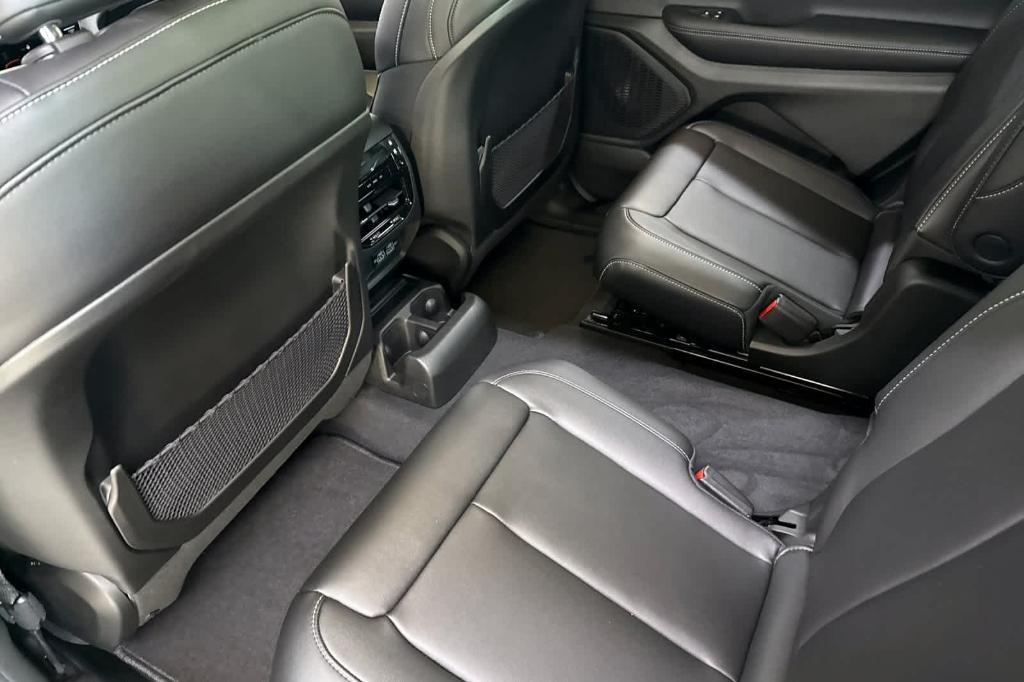 new 2025 Jeep Grand Cherokee L car, priced at $46,997