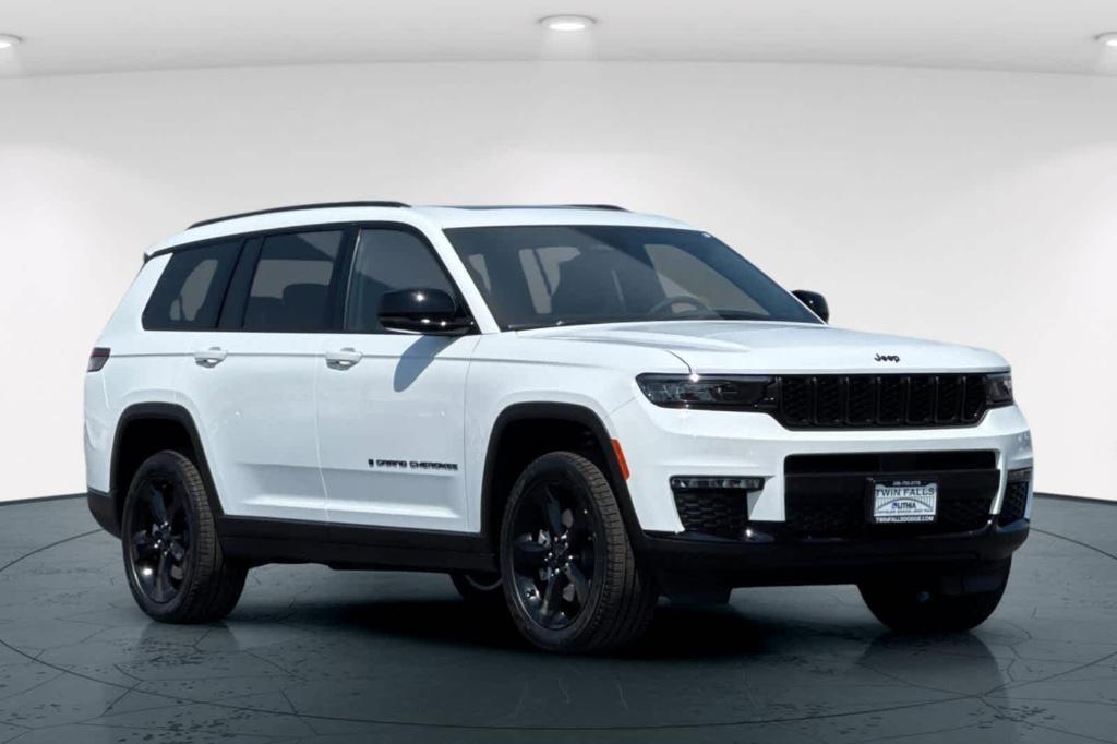 new 2025 Jeep Grand Cherokee L car, priced at $46,997