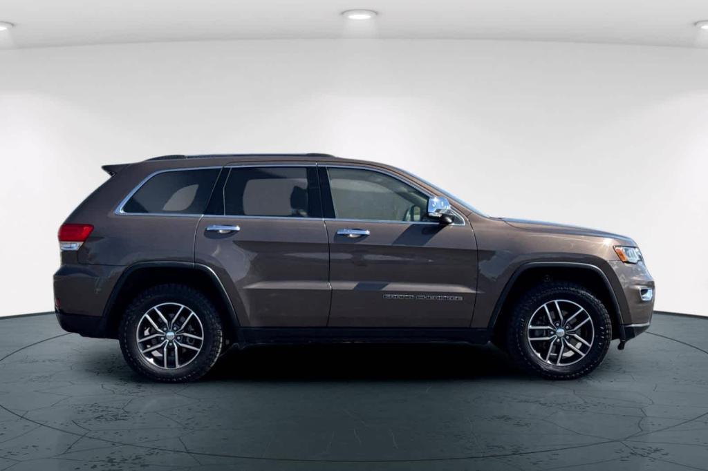 used 2018 Jeep Grand Cherokee car, priced at $19,997