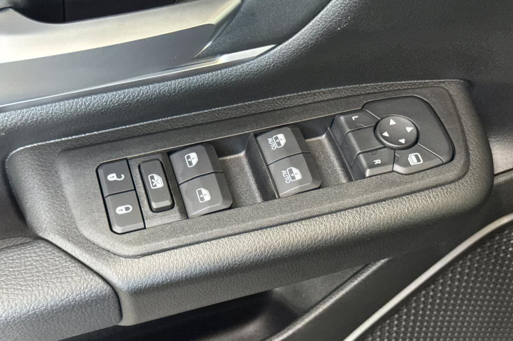 new 2025 Ram 1500 car, priced at $48,947