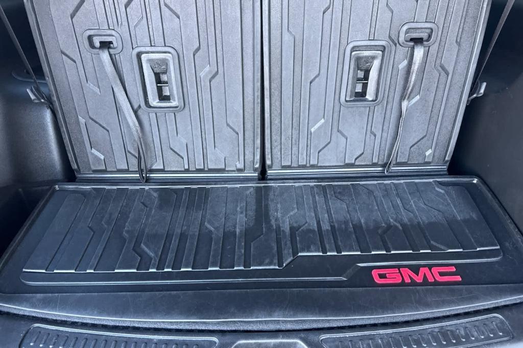 used 2023 GMC Acadia car, priced at $28,797