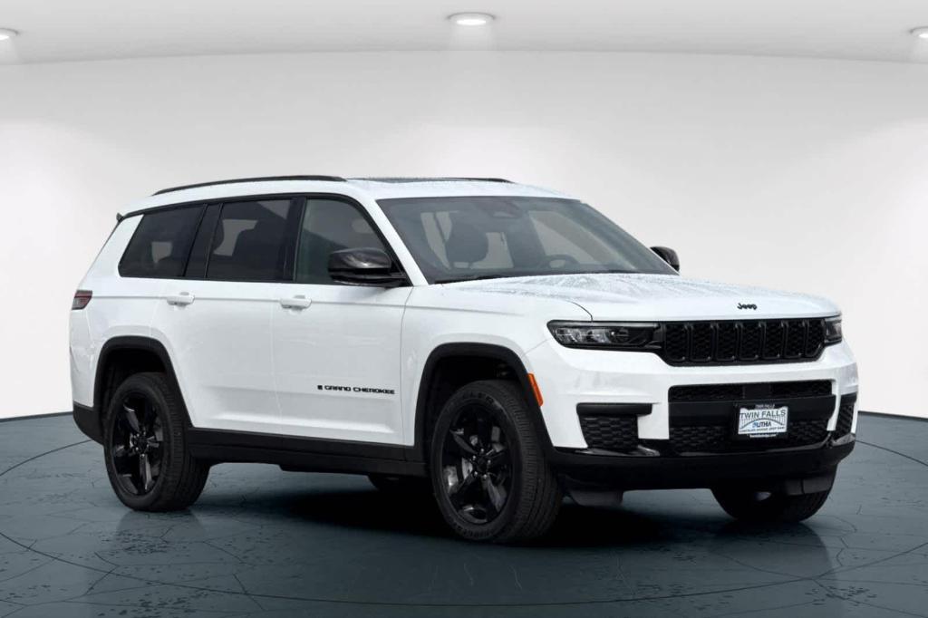 new 2025 Jeep Grand Cherokee L car, priced at $45,275