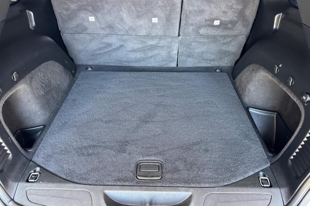 used 2018 Jeep Grand Cherokee car, priced at $14,297