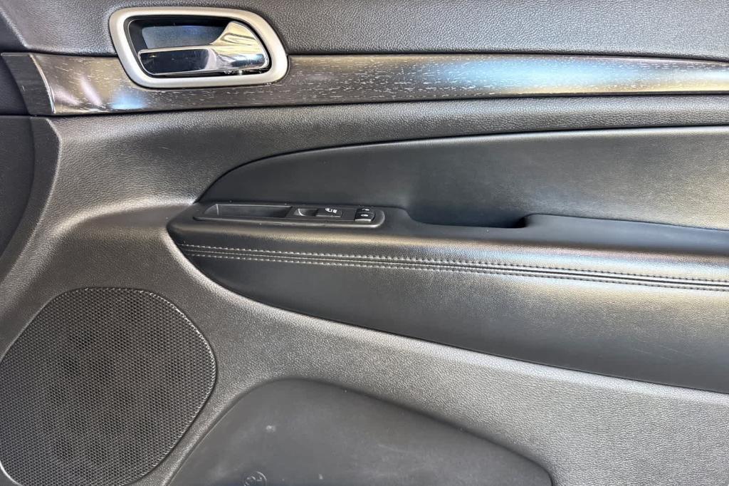 used 2018 Jeep Grand Cherokee car, priced at $14,297