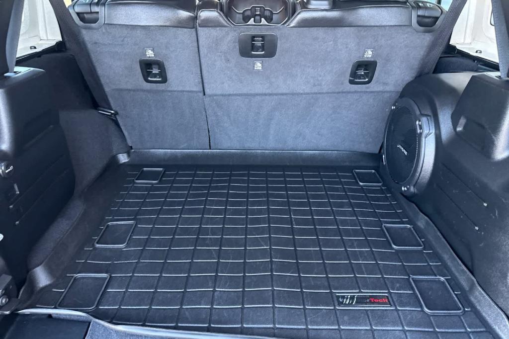 used 2021 Jeep Wrangler Unlimited car, priced at $37,997