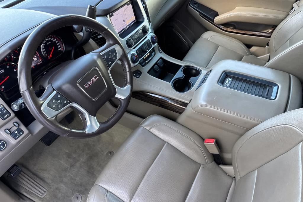 used 2016 GMC Yukon car, priced at $25,997