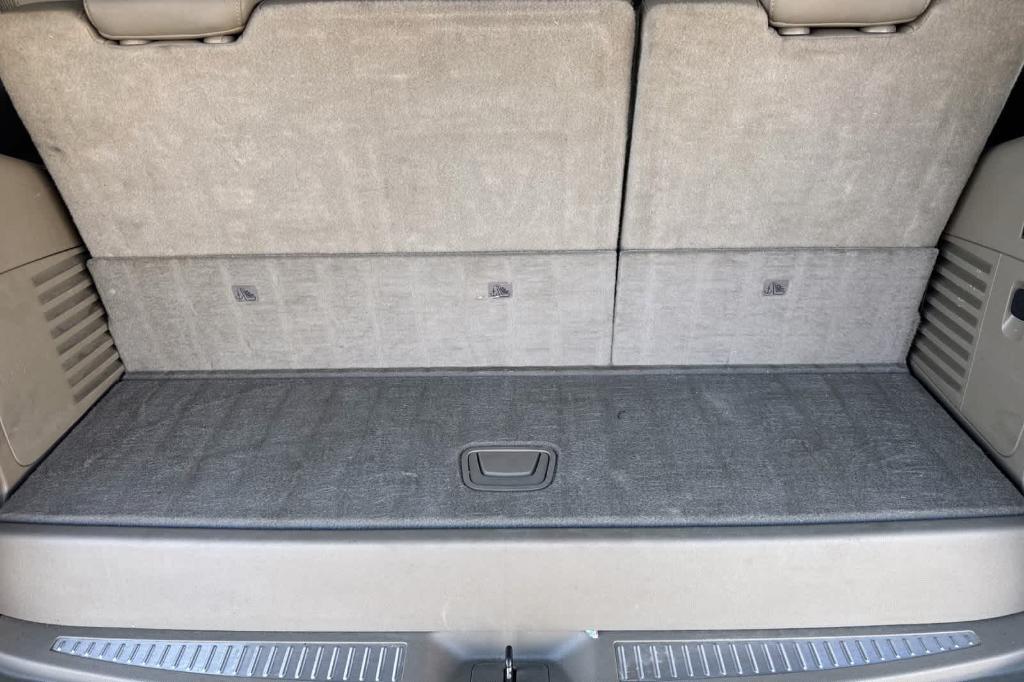 used 2016 GMC Yukon car, priced at $25,997