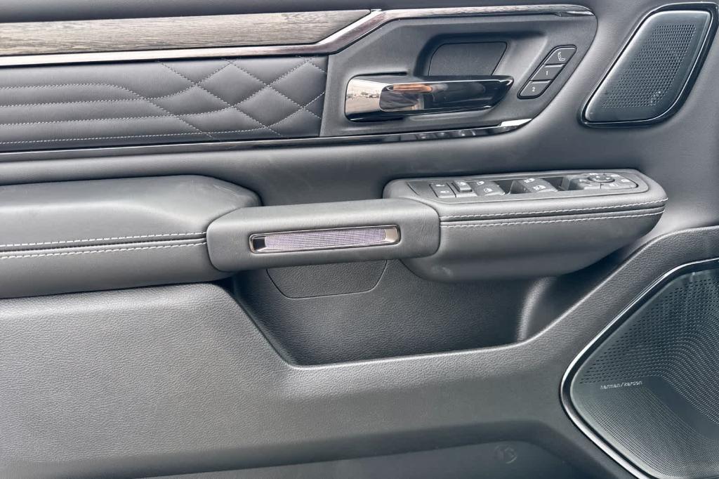 new 2025 Ram 1500 car, priced at $73,383