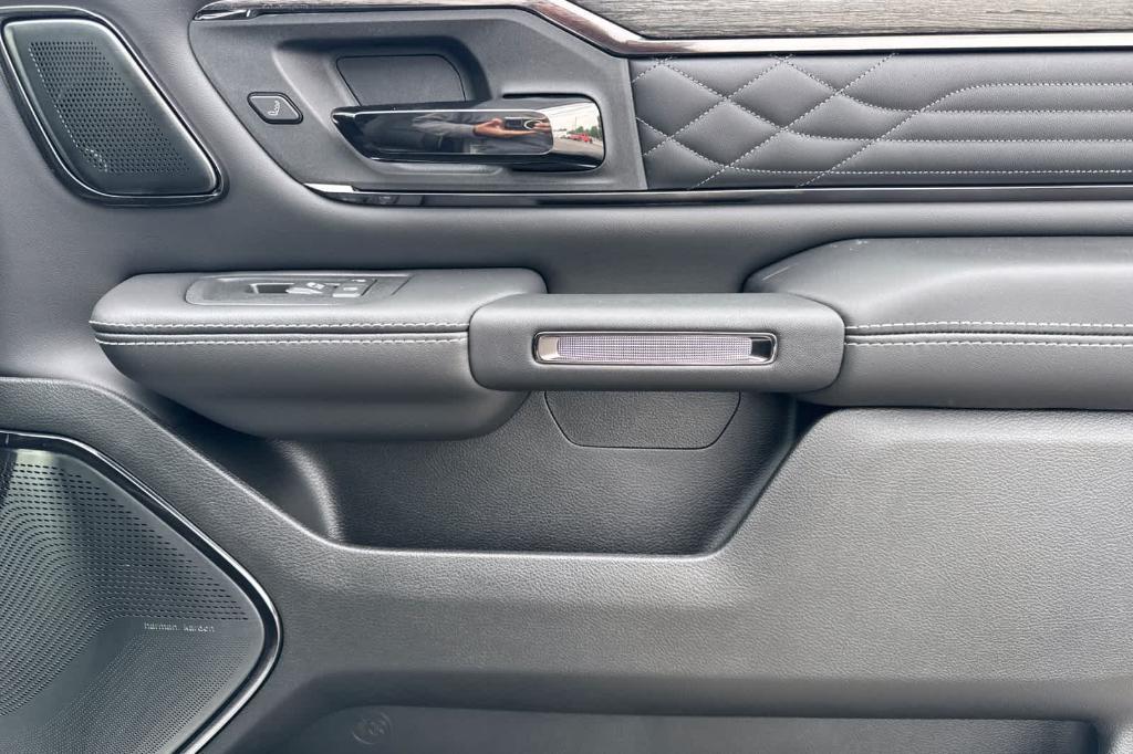 new 2025 Ram 1500 car, priced at $73,383
