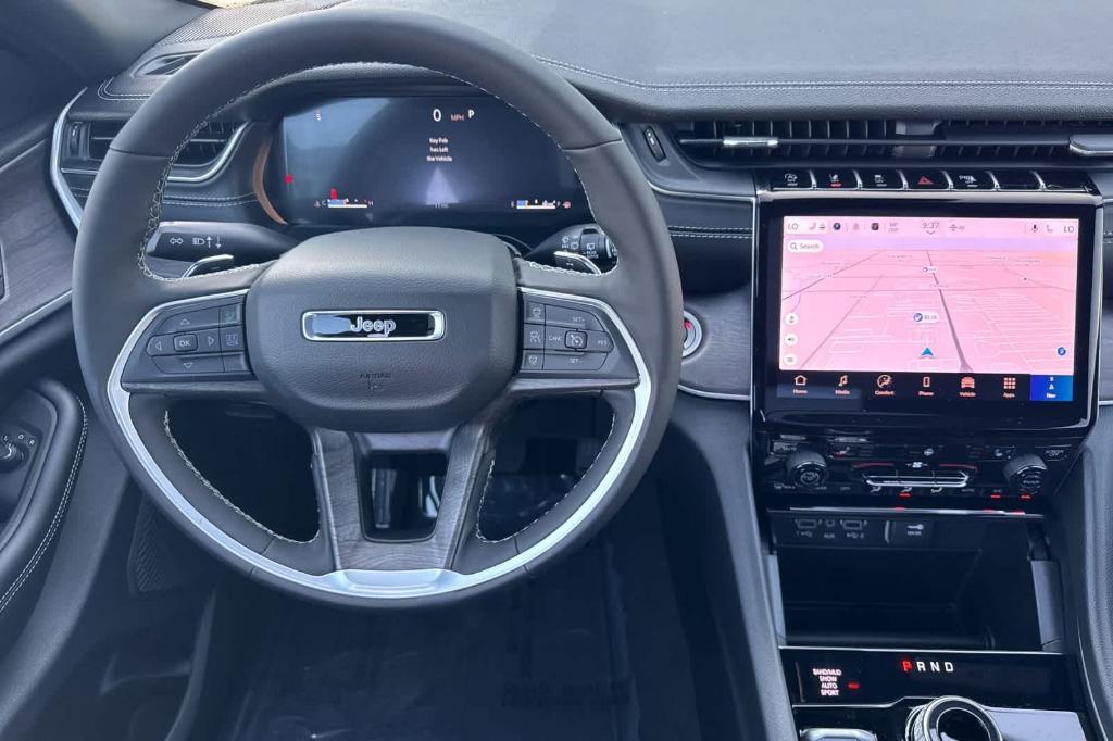 new 2025 Jeep Grand Cherokee car, priced at $45,341
