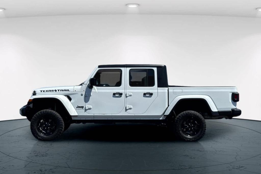 used 2021 Jeep Gladiator car, priced at $36,990