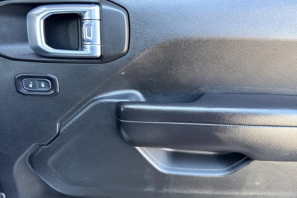used 2021 Jeep Gladiator car, priced at $36,990