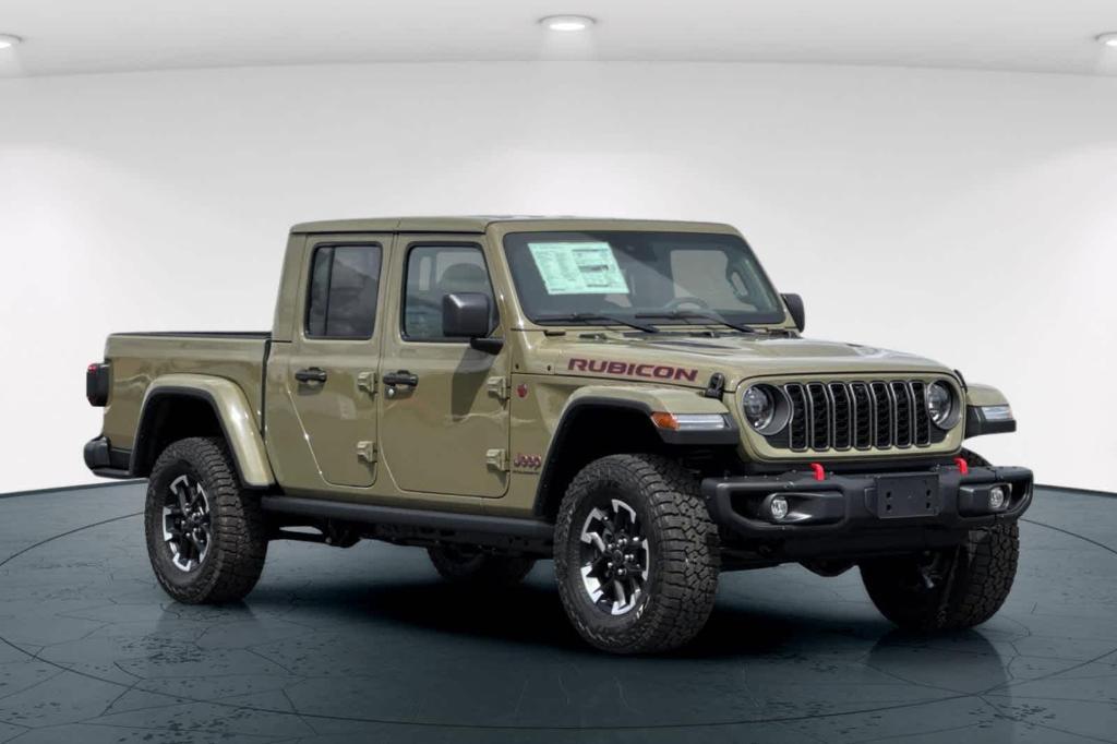 new 2025 Jeep Gladiator car, priced at $55,027
