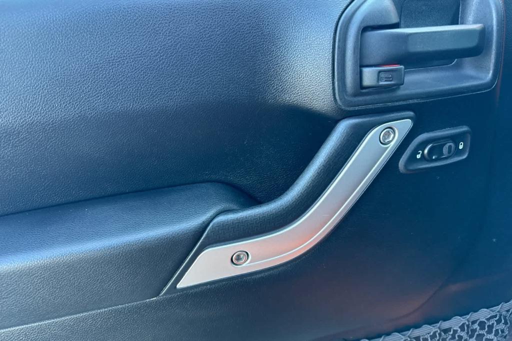 used 2012 Jeep Wrangler Unlimited car, priced at $15,997