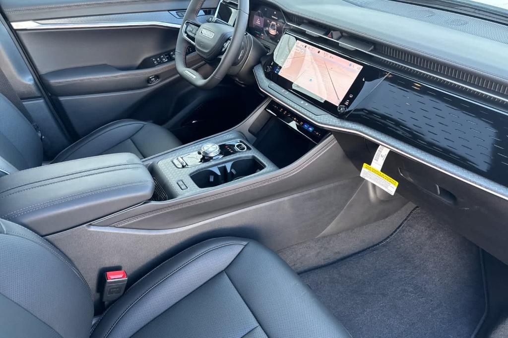 new 2025 Jeep Wagoneer S car, priced at $55,090