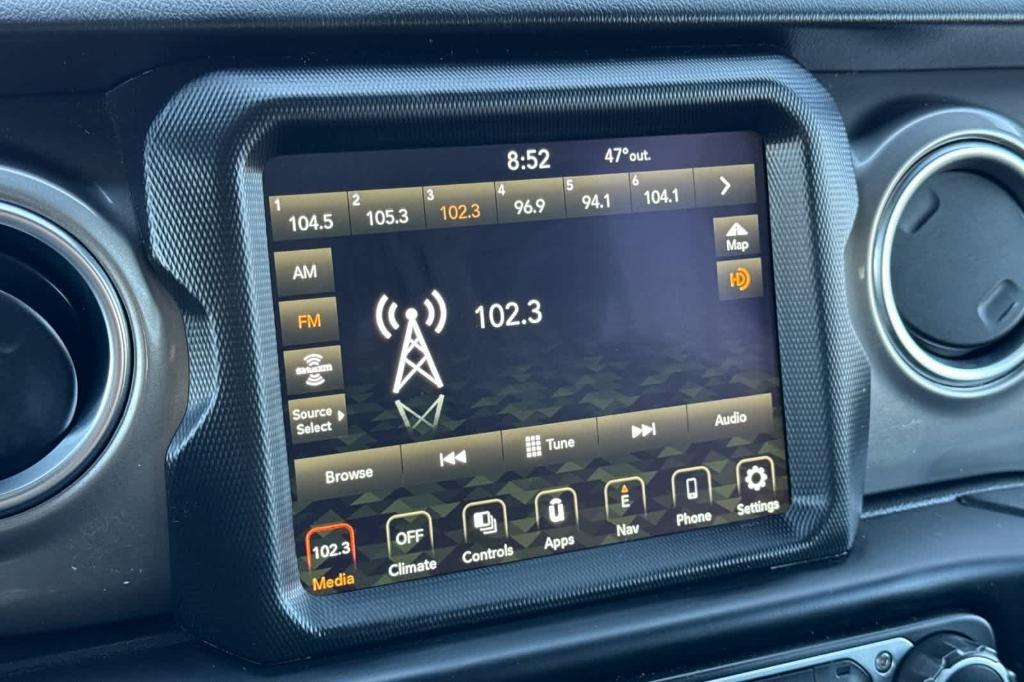 used 2021 Jeep Wrangler Unlimited car, priced at $33,990