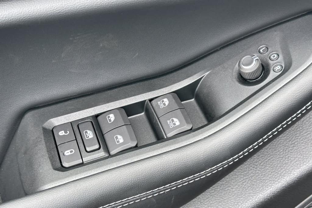 new 2025 Jeep Grand Cherokee L car, priced at $45,370