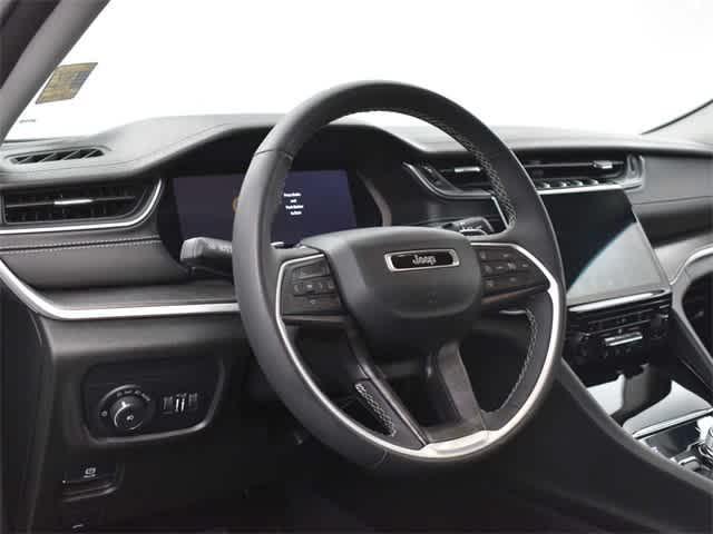 used 2023 Jeep Grand Cherokee car, priced at $33,949