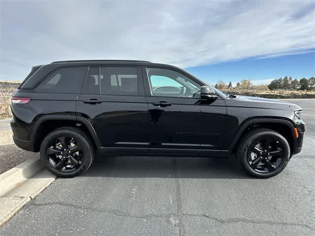 new 2025 Jeep Grand Cherokee car, priced at $51,258