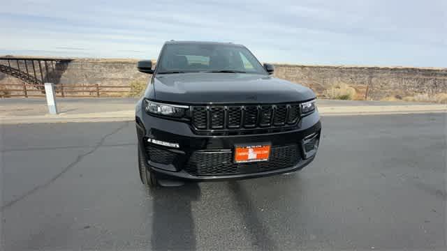 new 2025 Jeep Grand Cherokee car, priced at $51,258