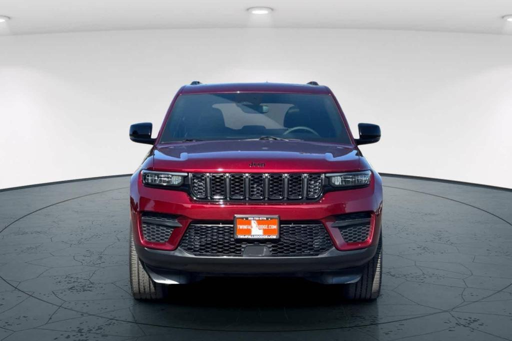 used 2023 Jeep Grand Cherokee car, priced at $32,997