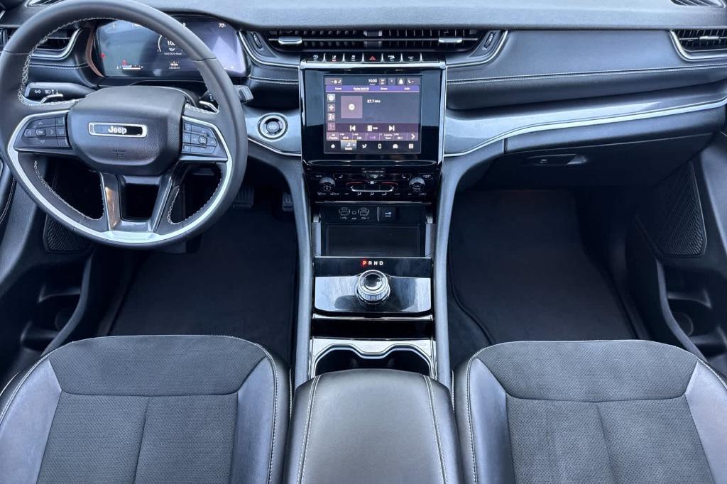 used 2023 Jeep Grand Cherokee car, priced at $32,997