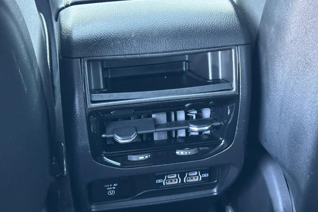used 2023 Jeep Grand Cherokee car, priced at $32,997