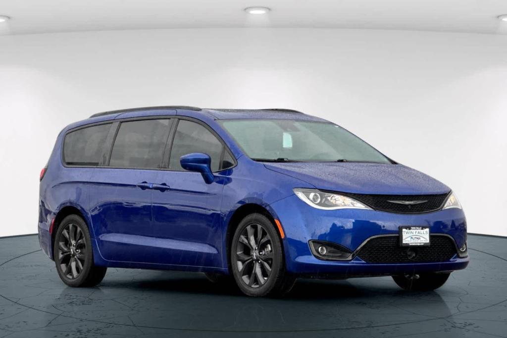 used 2019 Chrysler Pacifica car, priced at $25,990