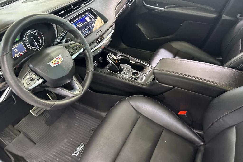 used 2022 Cadillac XT4 car, priced at $30,997