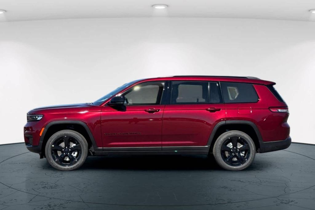 new 2025 Jeep Grand Cherokee L car, priced at $43,870