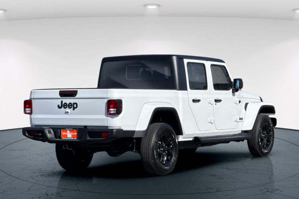 used 2022 Jeep Gladiator car, priced at $36,997