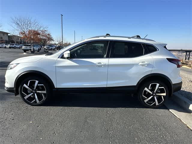 used 2022 Nissan Rogue Sport car, priced at $24,990